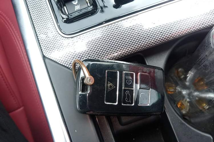 Used Jaguar XEL 2022 2.0T 250 PS R-DYNAMIC S Advanced Sport Edition Interior 1