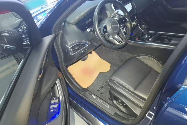 Used Jaguar XEL 2022 2.0T 250 PS R-DYNAMIC S Advanced Sport Edition Driver Seat