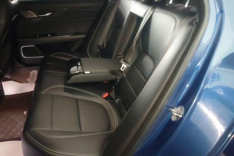 Used Jaguar XEL 2022 2.0T 250 PS R-DYNAMIC S Advanced Sport Edition Left Rear Seat