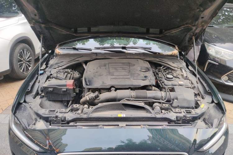 Used Jaguar XEL 2022 2.0T 250 PS R-DYNAMIC S Advanced Sport Edition Engine Bay