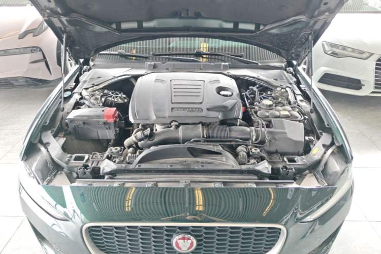 Used Jaguar XEL 2022 2.0T 250 PS R-DYNAMIC S Advanced Sport Edition Engine Bay