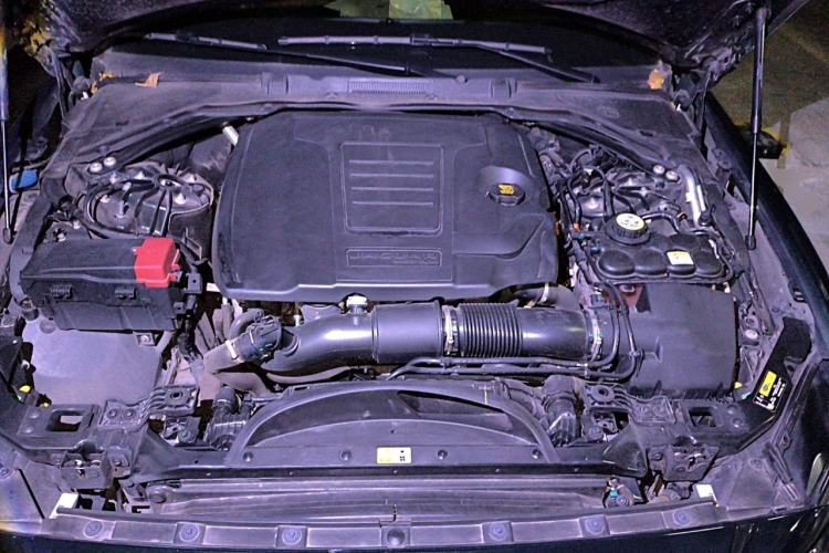 Used Jaguar XEL 2022 2.0T 200PS R-DYNAMIC Youth Sport Edition Engine Bay