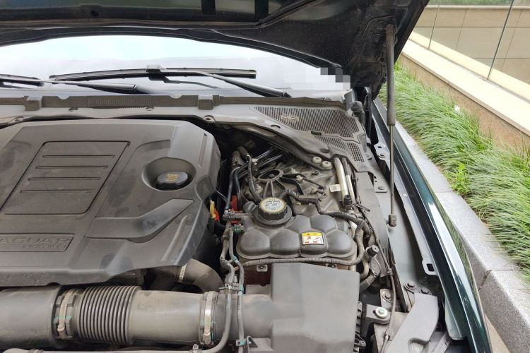 Used Jaguar XEL 2022 2.0T 250 PS R-DYNAMIC S Advanced Sport Edition Engine Bay Left