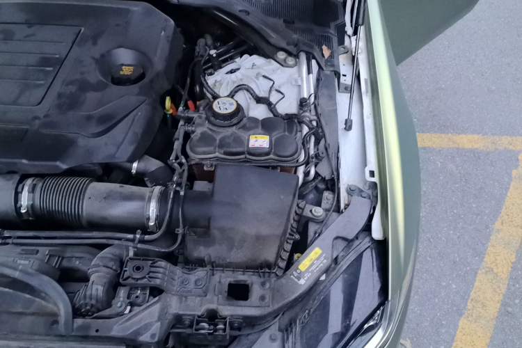 Used Jaguar XEL 2022 2.0T 250 PS R-DYNAMIC S Advanced Sport Edition Engine Bay Left