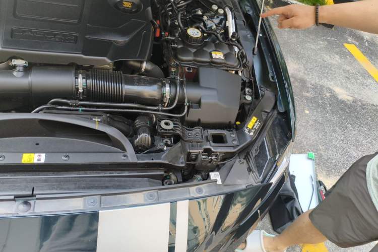 Used Jaguar XEL 2022 2.0T 250 PS R-DYNAMIC S Advanced Sport Edition Engine Bay Left