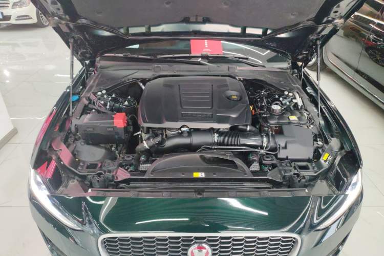 Used Jaguar XEL 2022 2.0T 250 PS R-DYNAMIC S Advanced Sport Edition Engine Bay