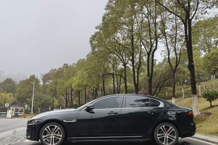 Used Jaguar XEL 2022 2.0T 250 PS R-DYNAMIC S Advanced Sport Edition Exterior 2