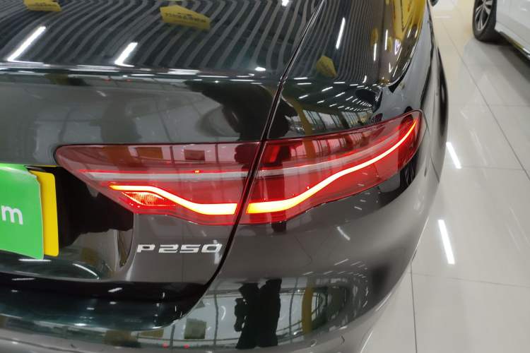 Used Jaguar XEL 2022 2.0T 250 PS R-DYNAMIC S Advanced Sport Edition Exterior 3