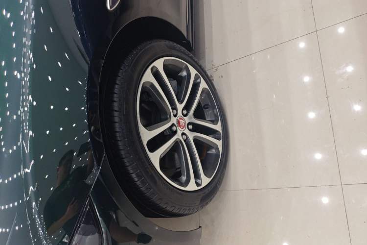 Used Jaguar XEL 2022 2.0T 250 PS R-DYNAMIC S Advanced Sport Edition Exterior 7