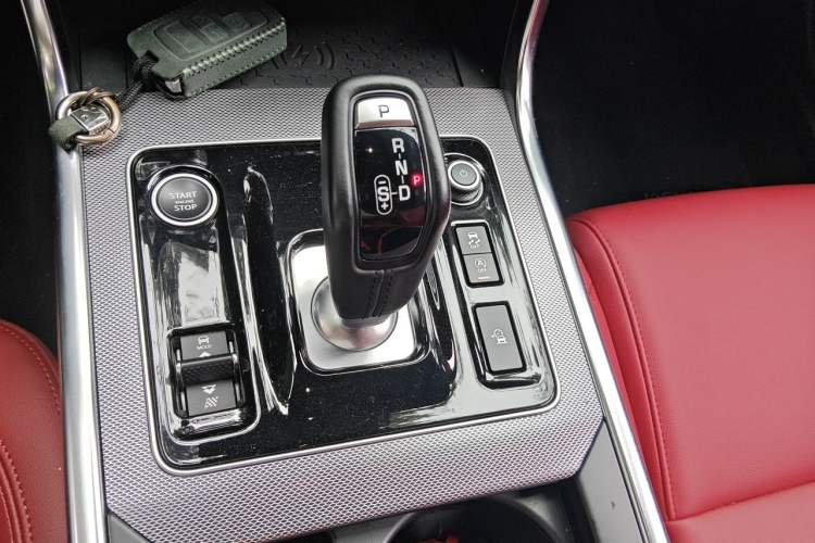 Used Jaguar XEL 2022 2.0T 250 PS R-DYNAMIC S Advanced Sport Edition Gear Lever