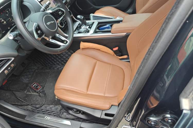 Used Jaguar XEL 2022 2.0T 250 PS R-DYNAMIC S Advanced Sport Edition Left Front Seat