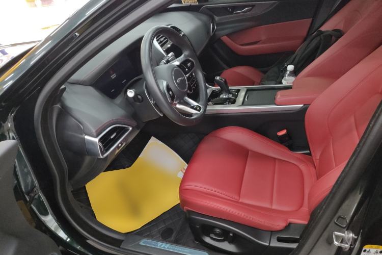 Used Jaguar XEL 2022 2.0T 250 PS R-DYNAMIC S Advanced Sport Edition Left Front Seat