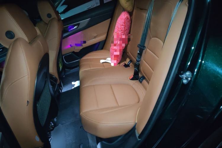 Used Jaguar XEL 2022 2.0T 250 PS R-DYNAMIC S Advanced Sport Edition Left Rear Seat