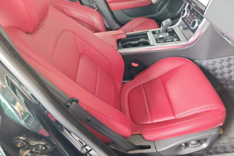 Used Jaguar XEL 2022 2.0T 250 PS R-DYNAMIC S Advanced Sport Edition Right Front Seat