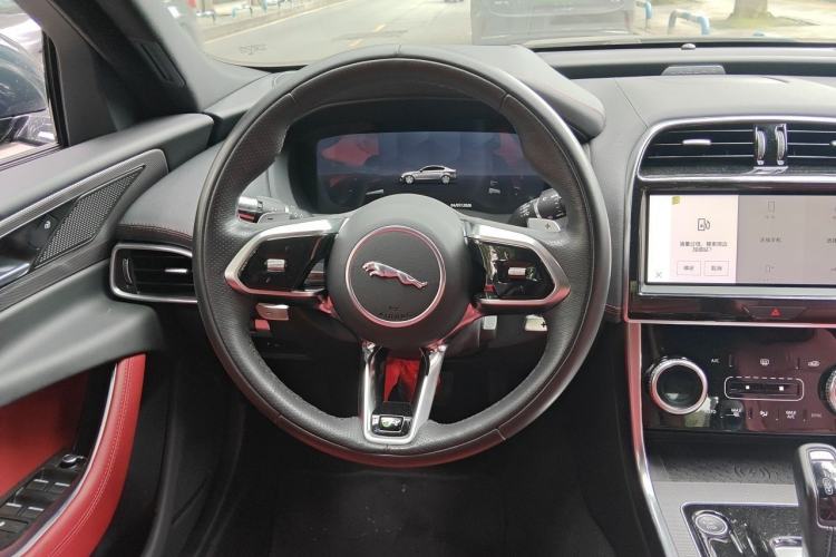 Used Jaguar XEL 2022 2.0T 250 PS R-DYNAMIC S Advanced Sport Edition Steering Wheel