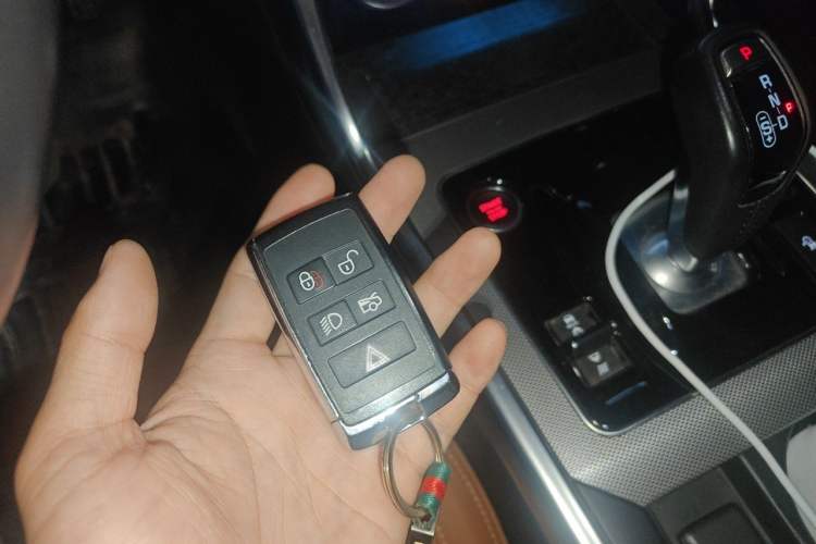 Used Jaguar XEL 2022 2.0T 250 PS R-DYNAMIC S Advanced Sport Edition Vehicle Key