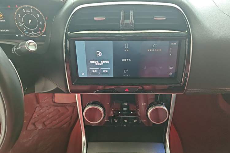 Used Jaguar XEL 2022 2.0T 250 PS R-DYNAMIC S Advanced Sport Edition Audio And AC Panel