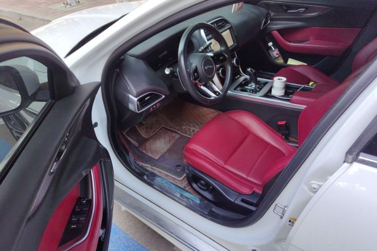 Used Jaguar XEL 2022 2.0T 250 PS R-DYNAMIC S Advanced Sport Edition Driver Seat