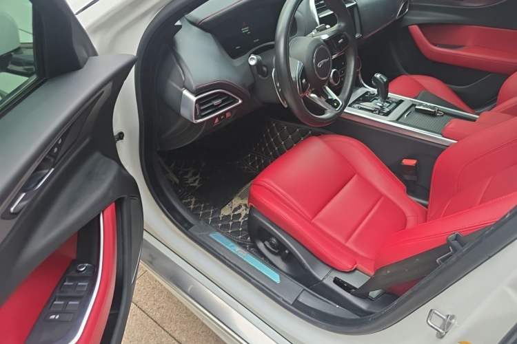 Used Jaguar XEL 2022 2.0T 250 PS R-DYNAMIC S Advanced Sport Edition Driver Seat