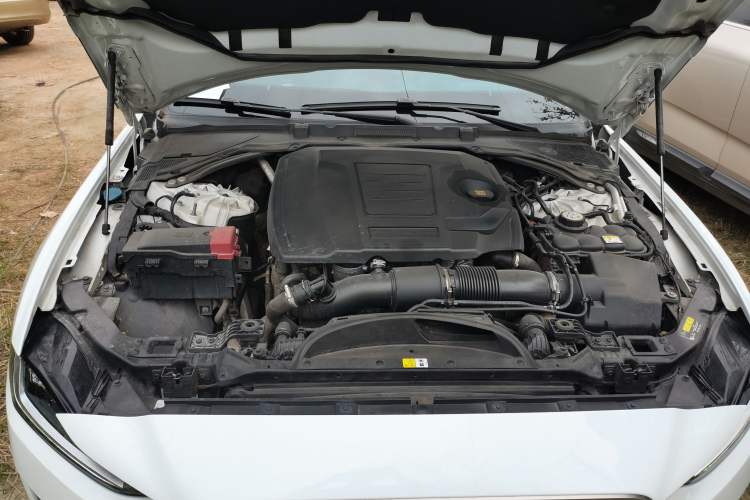 Used Jaguar XEL 2022 2.0T 250 PS R-DYNAMIC S Advanced Sport Edition Engine Bay