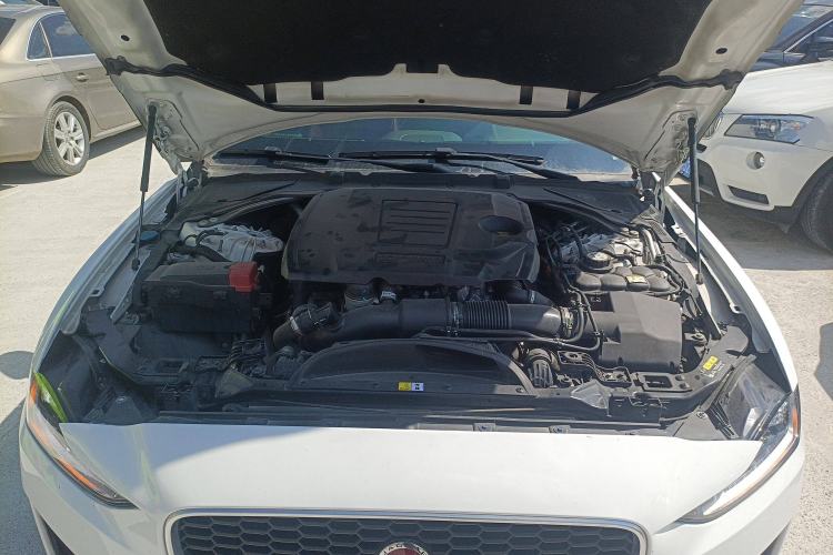 Used Jaguar XEL 2022 2.0T 250 PS R-DYNAMIC S Advanced Sport Edition Engine Bay