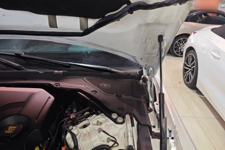 Used Jaguar XEL 2022 2.0T 250 PS R-DYNAMIC S Advanced Sport Edition Engine Bay Left
