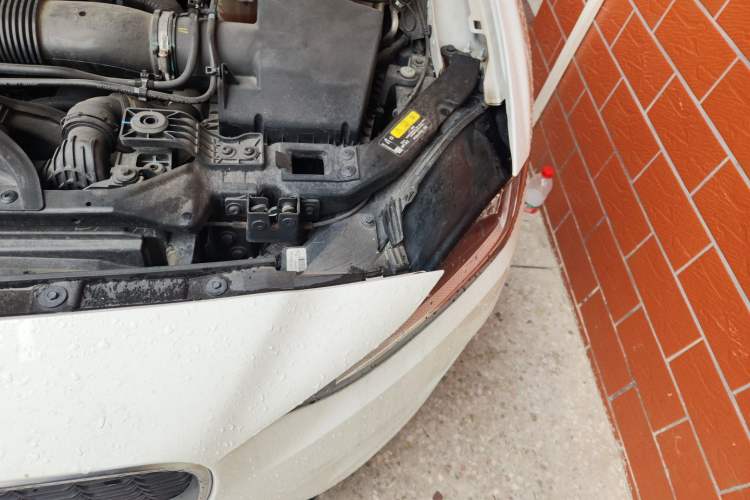 Used Jaguar XEL 2022 2.0T 250 PS R-DYNAMIC S Advanced Sport Edition Engine Bay Left