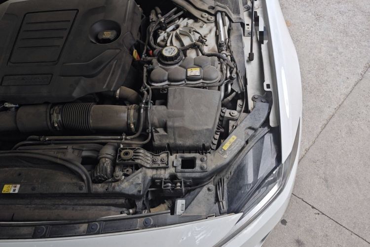 Used Jaguar XEL 2022 2.0T 250 PS R-DYNAMIC S Advanced Sport Edition Engine Bay Left