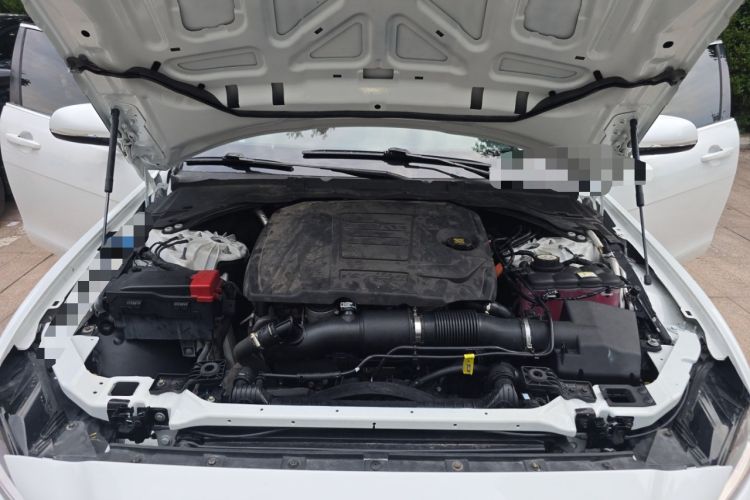 Used Jaguar XEL 2022 2.0T 250 PS R-DYNAMIC S Advanced Sport Edition Engine Bay