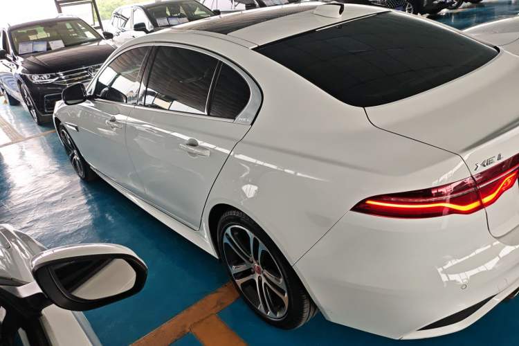 Used Jaguar XEL 2022 2.0T 250 PS R-DYNAMIC S Advanced Sport Edition Exterior 3