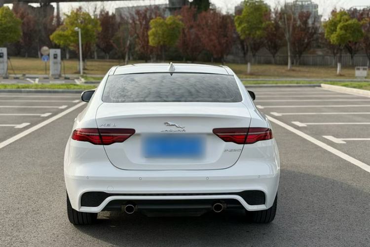 Used Jaguar XEL 2022 2.0T 250 PS R-DYNAMIC S Advanced Sport Edition Exterior 4