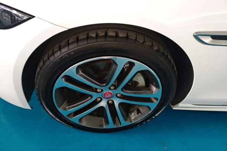Used Jaguar XEL 2022 2.0T 250 PS R-DYNAMIC S Advanced Sport Edition Exterior 7