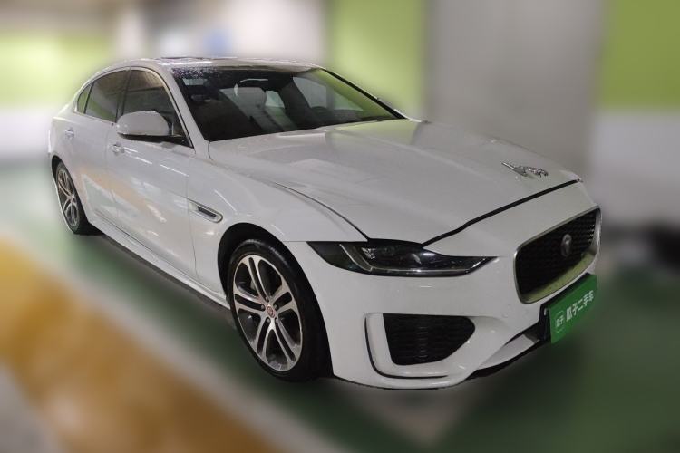 Used Jaguar XEL 2022 2.0T 250 PS R-DYNAMIC S Advanced Sport Edition Front Right 45 Deg
