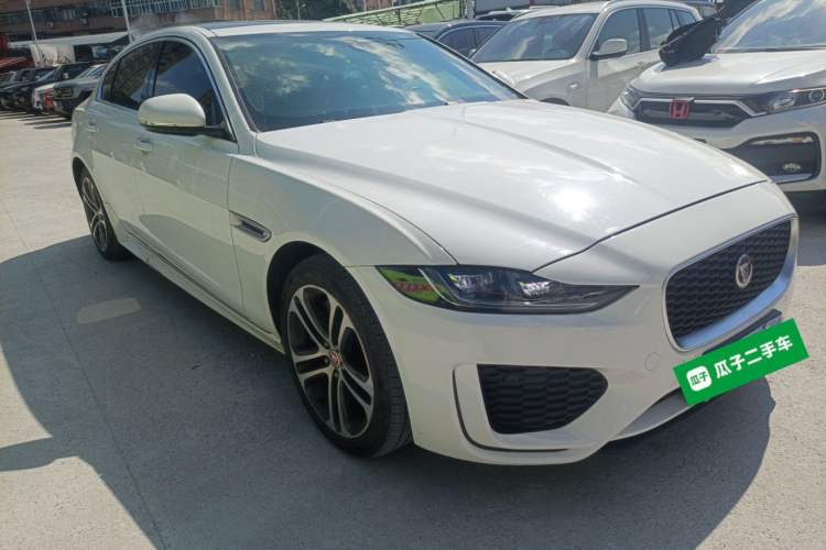Used Jaguar XEL 2022 2.0T 250 PS R-DYNAMIC S Advanced Sport Edition Front Right 45 Deg