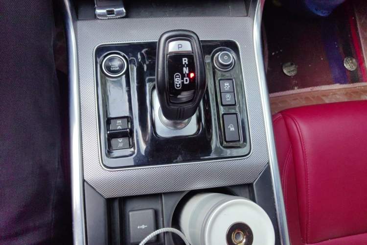 Used Jaguar XEL 2022 2.0T 250 PS R-DYNAMIC S Advanced Sport Edition Gear Lever