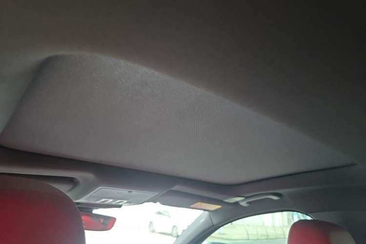 Used Jaguar XEL 2022 2.0T 250 PS R-DYNAMIC S Advanced Sport Edition Headliner