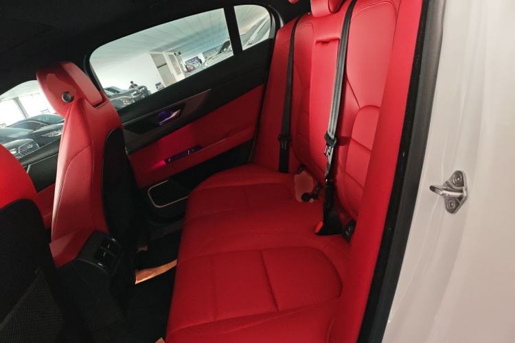 Used Jaguar XEL 2022 2.0T 250 PS R-DYNAMIC S Advanced Sport Edition Interior 4