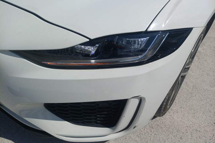 Used Jaguar XEL 2022 2.0T 250 PS R-DYNAMIC S Advanced Sport Edition Left Front Headlight