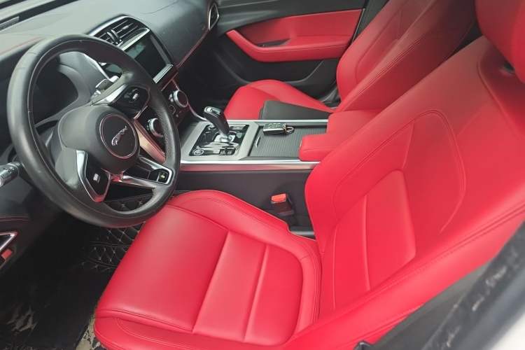 Used Jaguar XEL 2022 2.0T 250 PS R-DYNAMIC S Advanced Sport Edition Left Front Seat