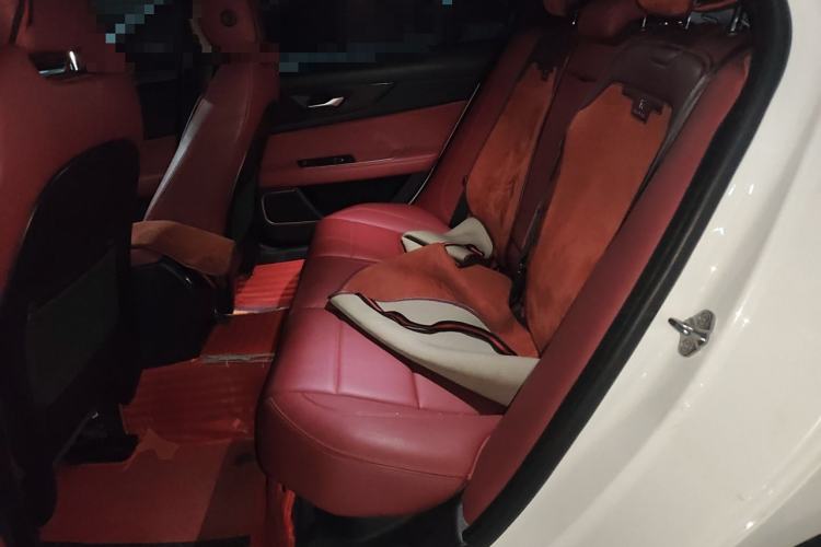 Used Jaguar XEL 2022 2.0T 250 PS R-DYNAMIC S Advanced Sport Edition Left Rear Seat