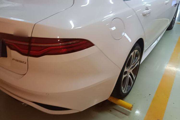 Used Jaguar XEL 2022 2.0T 250 PS R-DYNAMIC S Advanced Sport Edition Right Rear Taillight