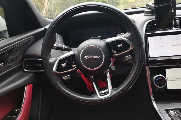 Used Jaguar XEL 2022 2.0T 250 PS R-DYNAMIC S Advanced Sport Edition Steering Wheel