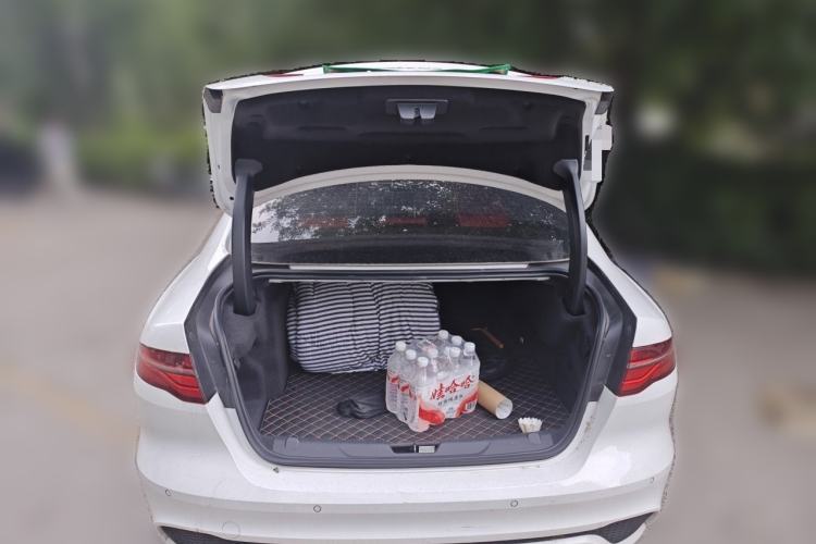 Used Jaguar XEL 2022 2.0T 250 PS R-DYNAMIC S Advanced Sport Edition Trunk