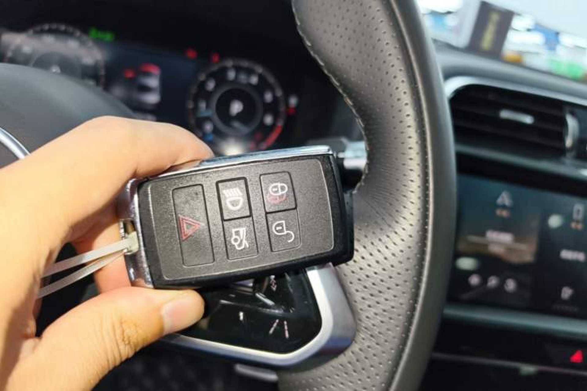 Used Jaguar XEL 2022 2.0T 250 PS R-DYNAMIC S Advanced Sport Edition Vehicle Key