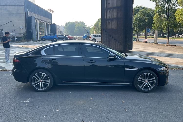 Used Jaguar XEL 2023 2.0T 250 PS R-DYNAMIC S Advanced Sport Edition Exterior 2