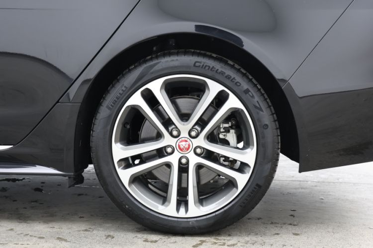 Used Jaguar XEL 2023 2.0T 250 PS R-DYNAMIC S Advanced Sport Edition Exterior 9