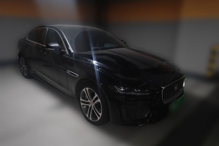 Used Jaguar XEL 2023 2.0T 250 PS R-DYNAMIC S Advanced Sport Edition Front Right 45 Deg