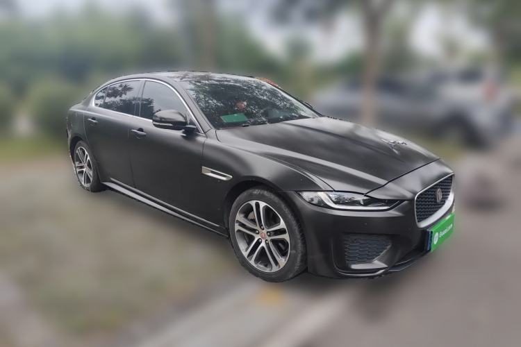 Used Jaguar XEL 2023 2.0T 250 PS R-DYNAMIC S Advanced Sport Edition Front Right 45 Deg