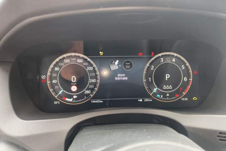Used Jaguar XEL 2023 2.0T 250 PS R-DYNAMIC S Advanced Sport Edition Instrument Cluster