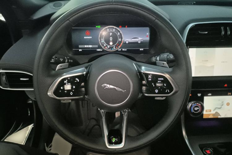 Used Jaguar XEL 2023 2.0T 250 PS R-DYNAMIC S Advanced Sport Edition Steering Wheel